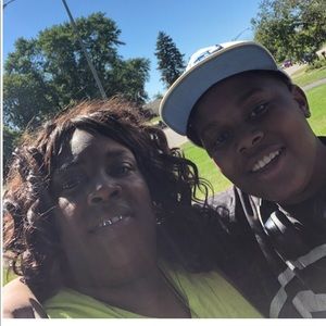 Meet your Posher, Lynette